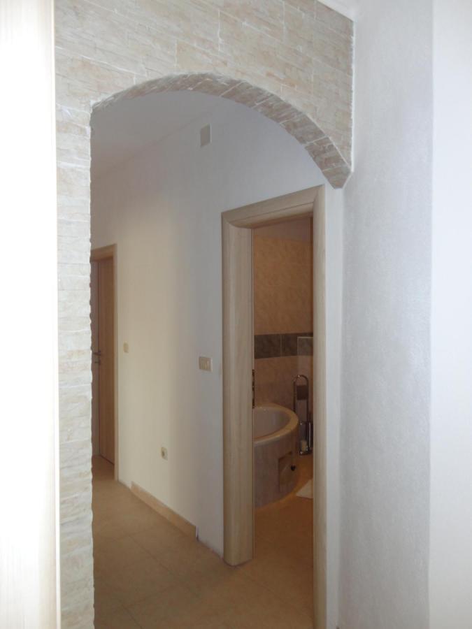 Апартаменти Apartman Bozic Kastel Stafilic Екстер'єр фото